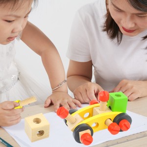 39 PCS Wooden Nut Puzzle Toy – Versatile Nut Simulation Puzzle Screw And Nut Combination – Hand Eye Coordination Parent-Child Interaction Toy, Christmas Gift