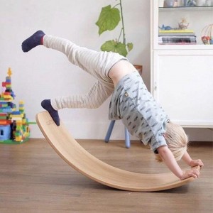 Tabla de equilibrio para niños, [madera natural] Tabla oscilante para niños pequeños, juguete de aprendizaje Montessori de composición abierta, regalos para niños de 3 4 5 6 7 8 años