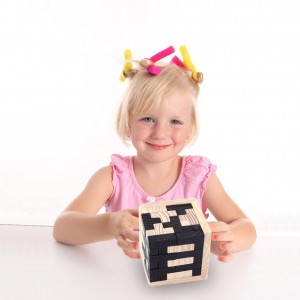 3D-Rätselpuzzle aus Holz, T-förmige Teile des Genius Skills Builder.Lernspielzeug für Kinder und Erwachsene