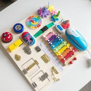 Montessori-Arbeitsbrett für 1-, 2-, 3- und 4-Jährige Spielzeuge, Spielzeug zum Anziehen lernen, Beschäftigungsbrett für Kleinkinder, Kinder, Spielzeug zum Anziehen lernen, 20-in-1-Arbeitsbrett