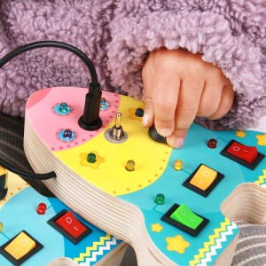 Sinnesspielzeug aus Holz für Kleinkinder von 1–3 Jahren, Montessori-Musikspielzeug für 1-, 2-, 3- und 4-Jährige, reisepädagogisches Lernspielzeug, beschäftigtes Lichtschalter-Autismus-Spielzeug, Geburtstagsgeschenke für Jungen und Mädchen